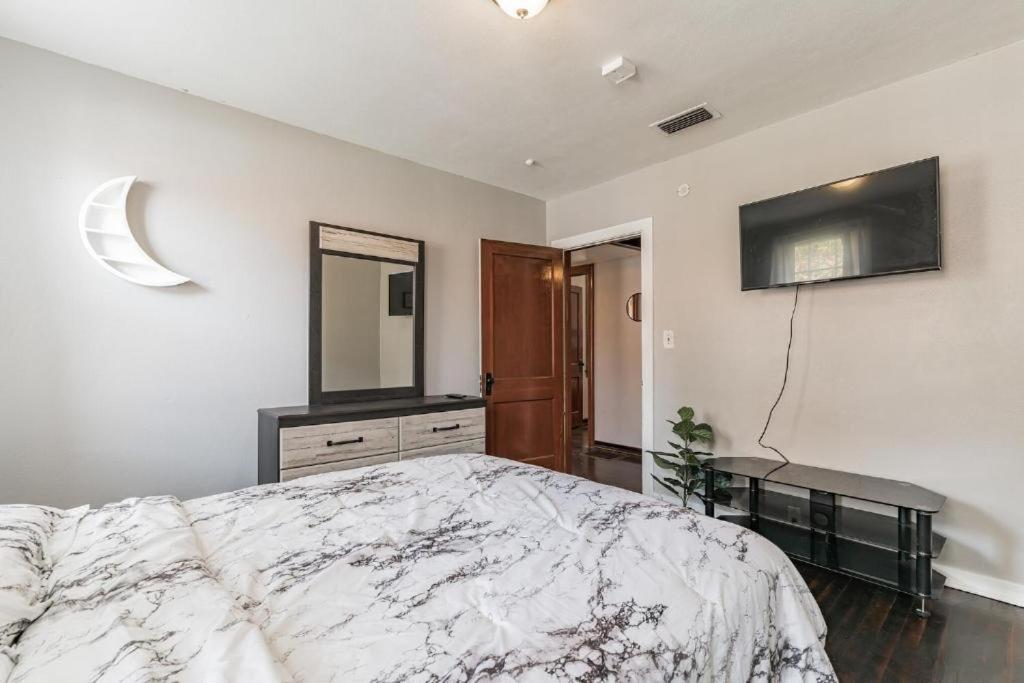 Comfy Pet Friendly Home In Jacksonville Mins To Downtown'S Zewnętrze zdjęcie